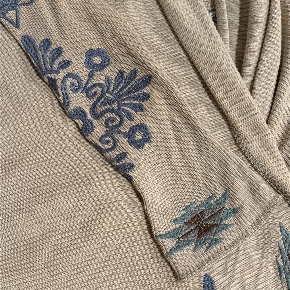 Embroidered beige & blue duster. BIYA for Johnny Was. S women's.Pockets ! - Picture 10 of 12